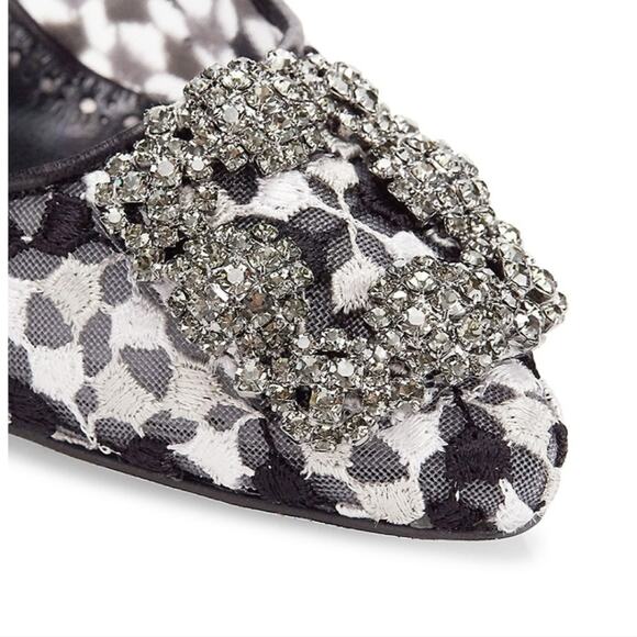 NIB$1095 Manolo Blahnik Hangisi 105 Satin Lace Embellished Jewel Pumps 36.5 6.5 - Picture 5 of 15
